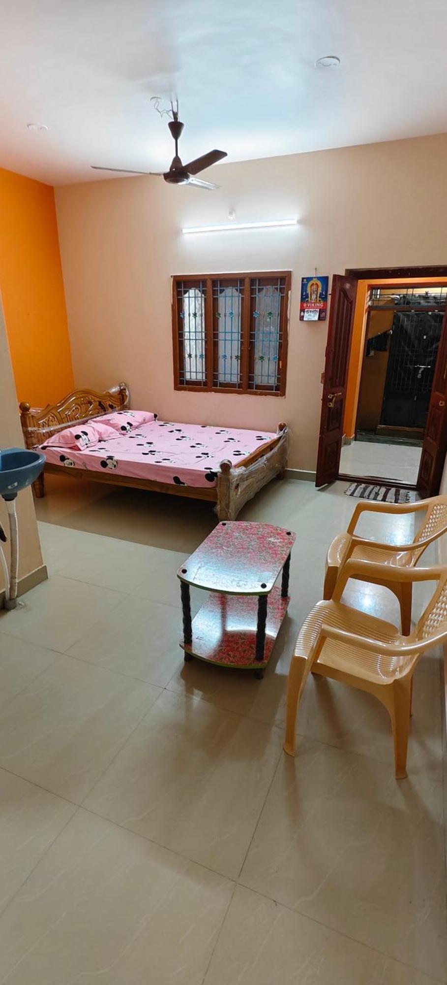 Sri Annai Home Stay I Tiruvannāmalai المظهر الخارجي الصورة