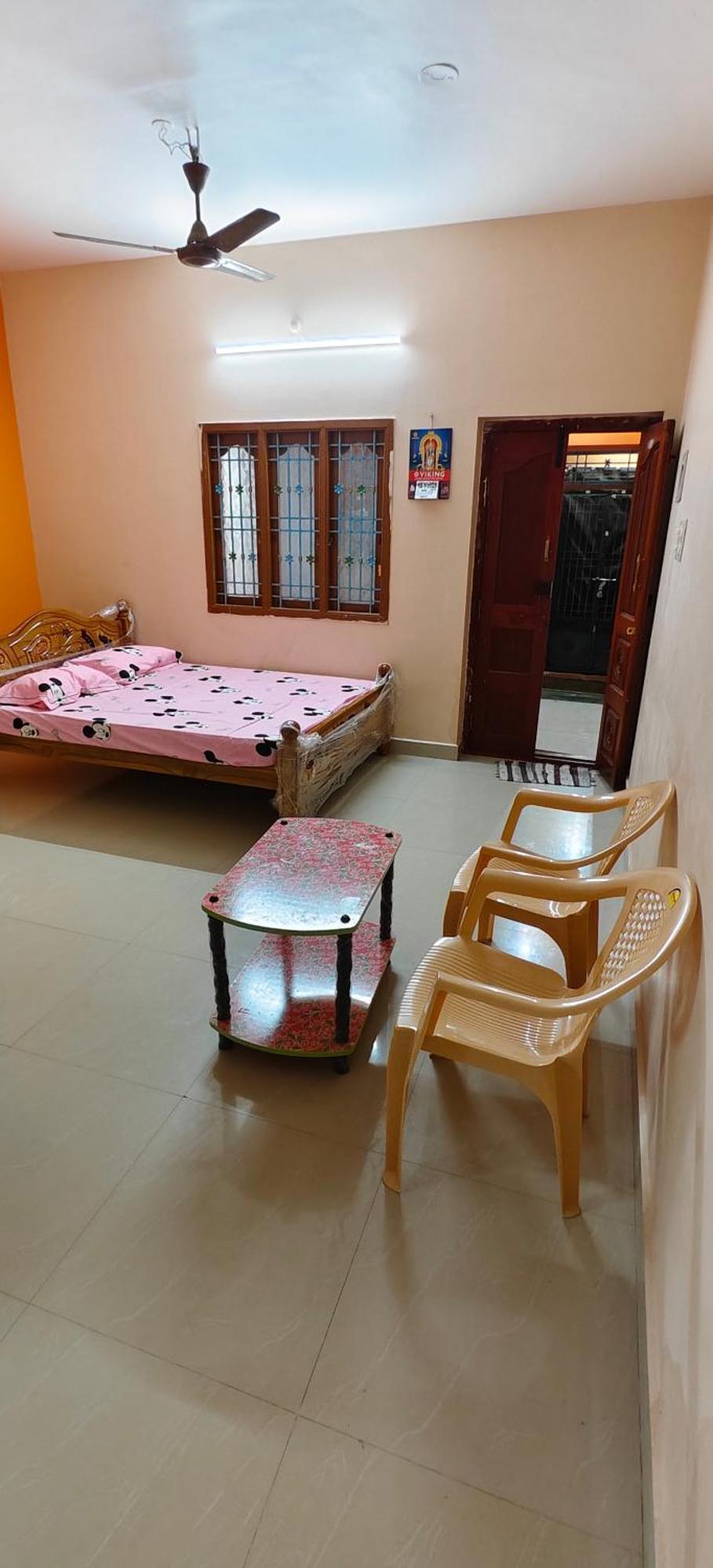 Sri Annai Home Stay I Tiruvannāmalai المظهر الخارجي الصورة